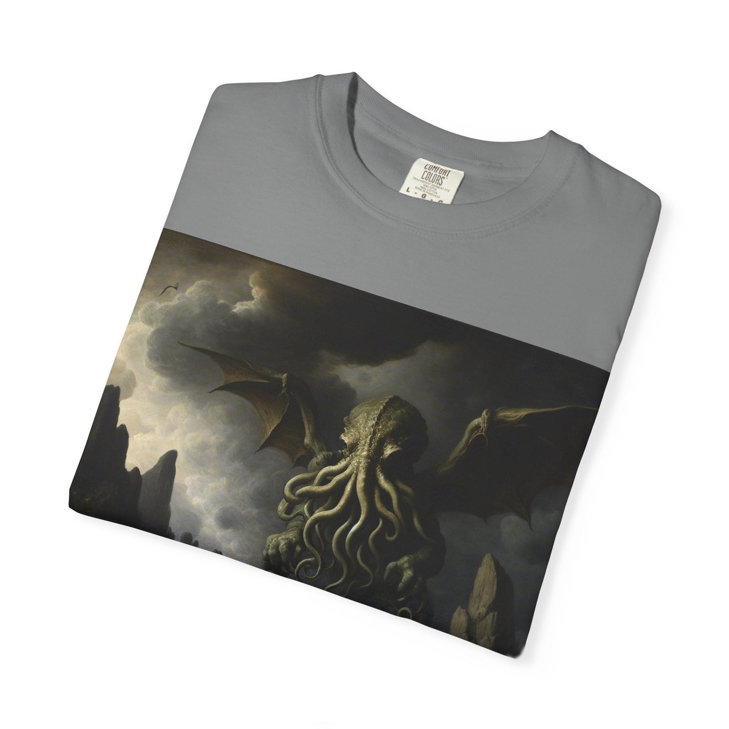 Cthulhu in the Storm T-Shirt