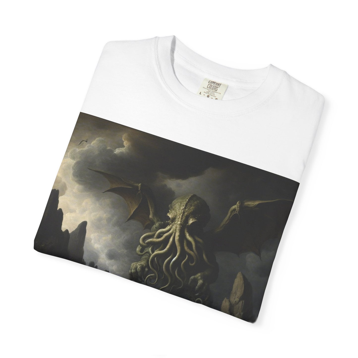 Cthulhu in the Storm T-Shirt
