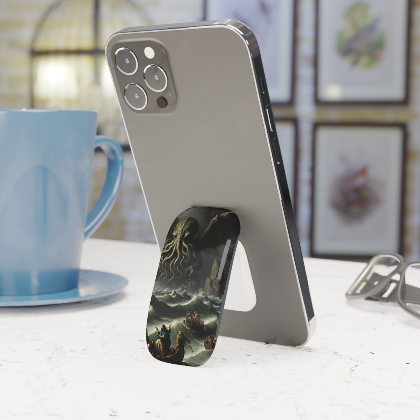 Cthulhu in the Storm Phone Grip/Stand